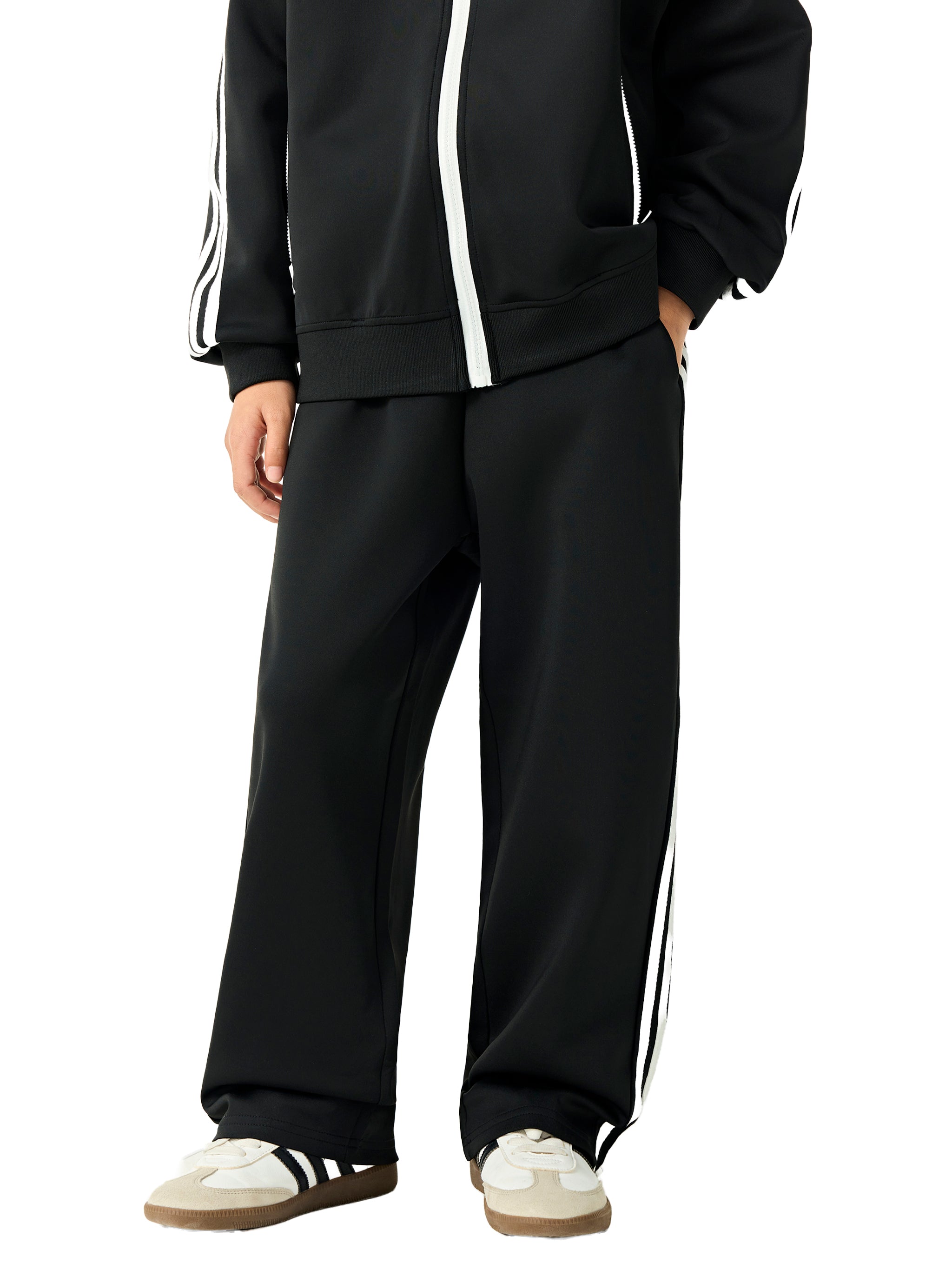 Contrast Kids’ Tape Sweatpants